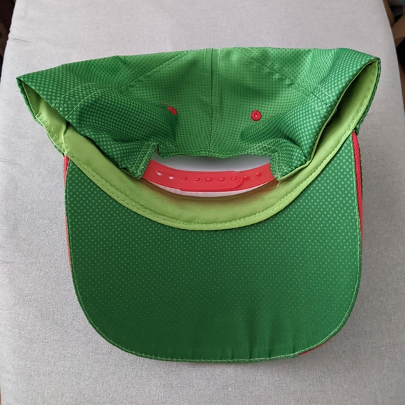 Official 2024 Heineken F1 cap - Picture 3 of 5